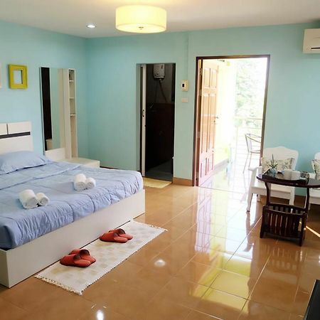 Green House At Trang Guesthouse Bagian luar foto