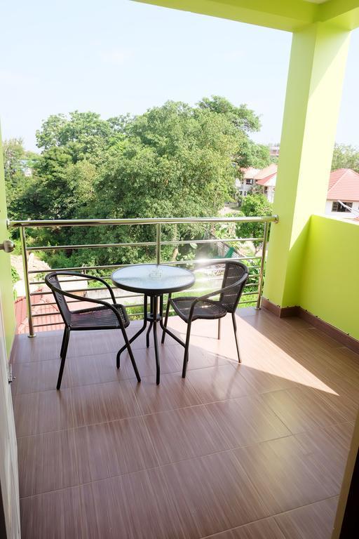 Green House At Trang Guesthouse Bagian luar foto